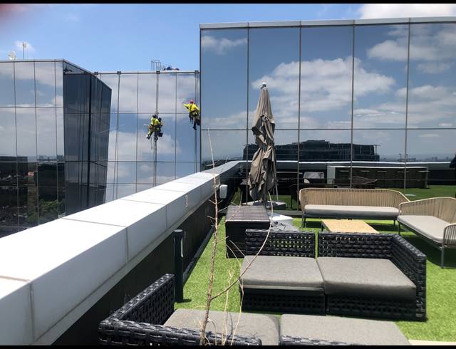 805M² OFFICE TO LET IN ROSEBANK